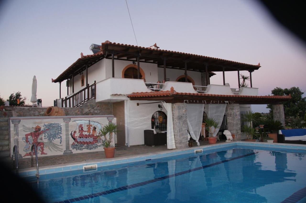 Villa Desiree Bouzaíika Εξωτερικό φωτογραφία
